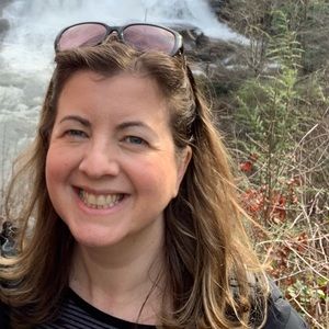 Meet your Posher, Rachel